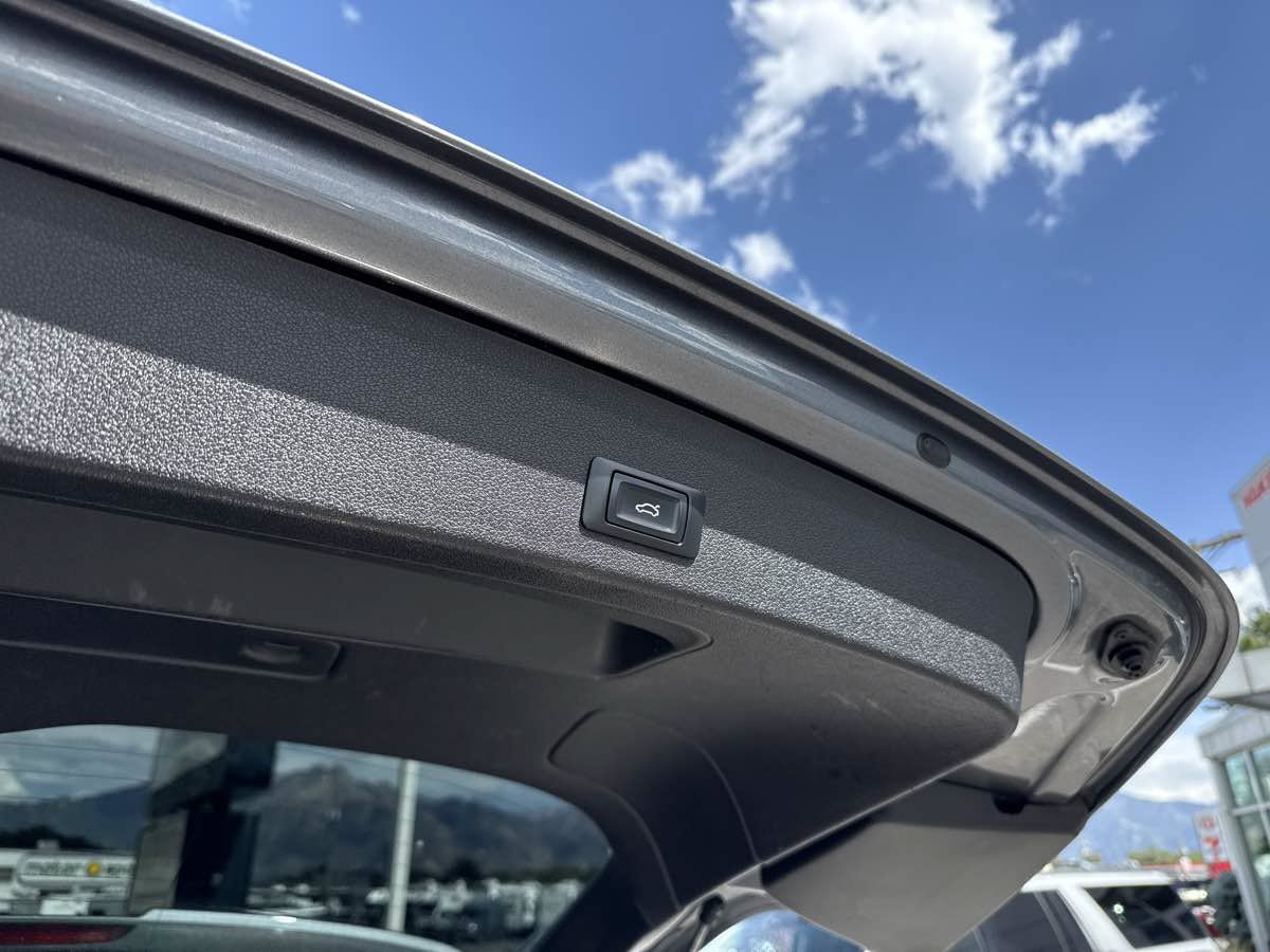 Used 2014 Audi SQ5 Premium Plus AWD/4WD image 18