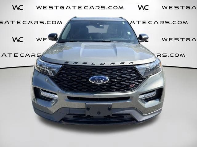 Used 2020 Ford Explorer ST AWD/4WD image 2