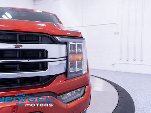 Used 2023 Ford F150 Lariat w/ Trailer Tow Package image 6