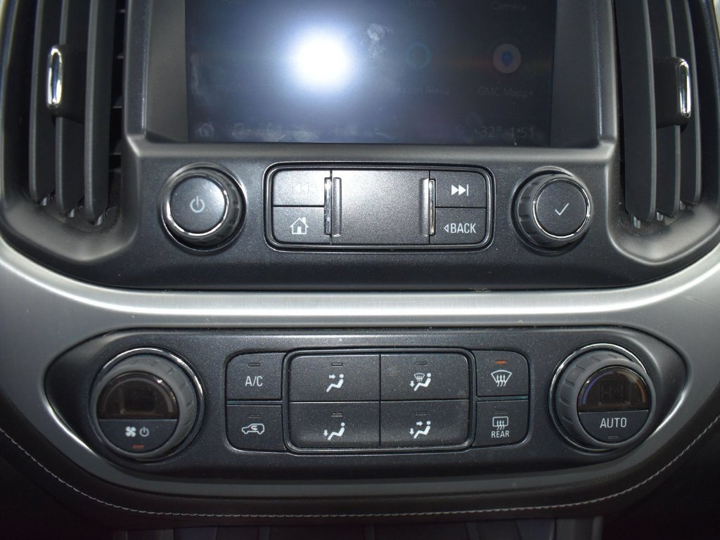 Used 2022 GMC Canyon Elevation w/ Elevation Premium Package AWD/4WD image 19