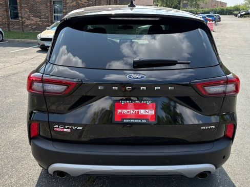 Used 2023 Ford Escape Active AWD/4WD image 9
