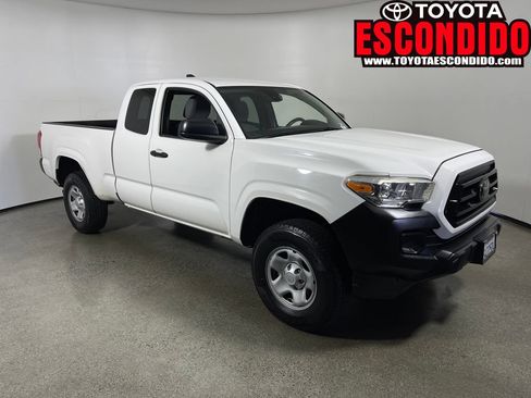 Certified 2020 Toyota Tacoma SR AWD/4WD image 1