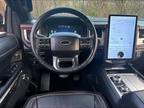 Used 2024 Ford Expedition Timberline image 8