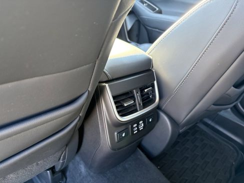 Certified 2023 Subaru Outback Limited image 31