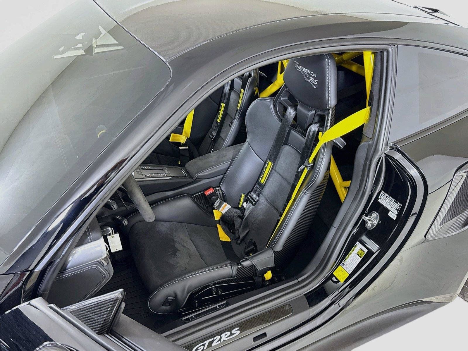 Used 2018 Porsche 911 GT2 RS RWD image 14