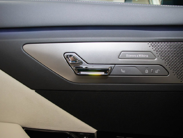 Used 2027 BMW i7 xDrive50 w/ M Sport Package AWD/4WD image 13