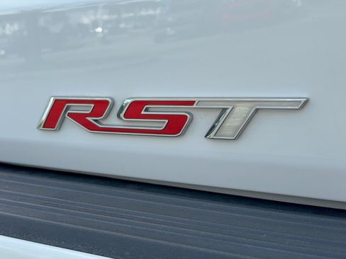 Used 2024 Chevrolet Suburban RST w/ Sport Performance Package AWD/4WD image 32