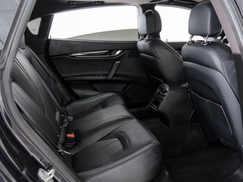 Used 2016 Maserati Quattroporte S RWD image 36