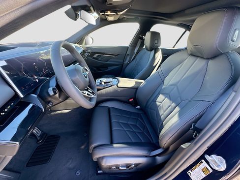 New 2026 BMW 530i w/ M Sport Package RWD image 15