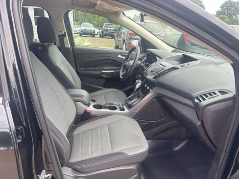 Used 2016 Ford Escape SE AWD/4WD image 18