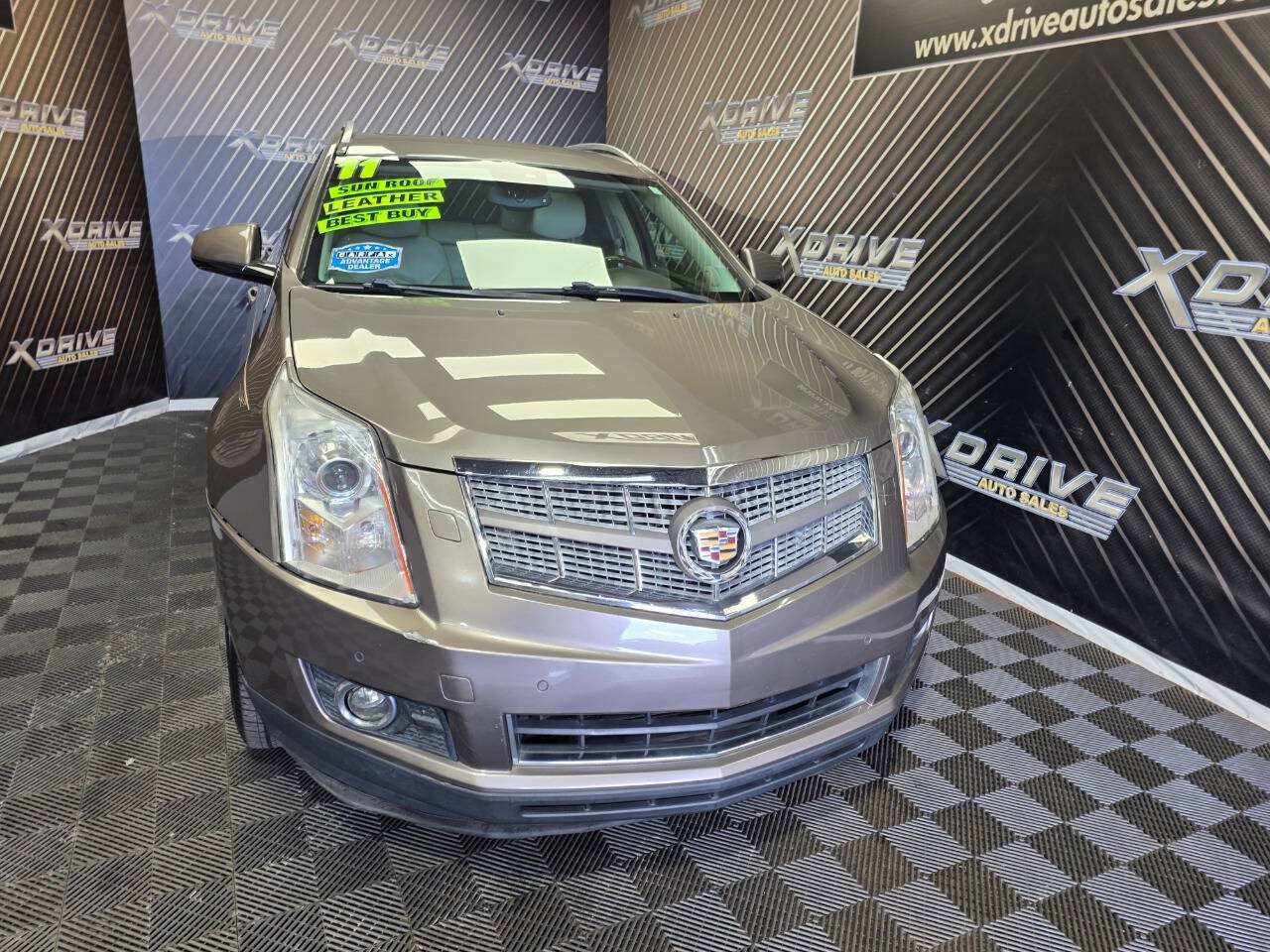 Used 2011 Cadillac SRX Premium FWD image 4