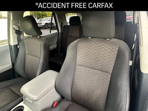 Used 2013 Toyota 4Runner SR5 image 2