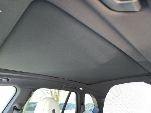 New 2026 BMW X5 xDrive50e w/ Premium Package image 27