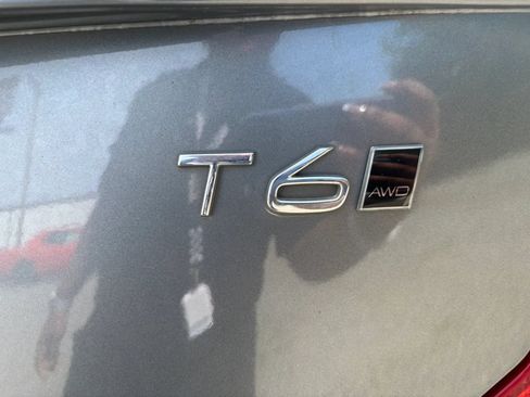 Used 2016 Volvo XC90 T6 Momentum AWD/4WD image 12