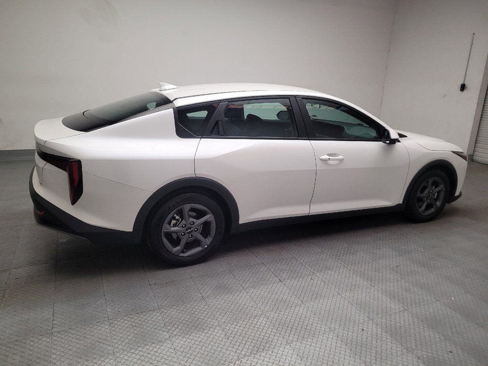 Used 2025 Kia K4 FWD image 10