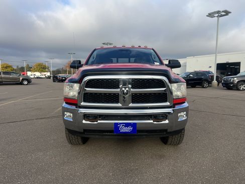Used 2015 RAM 2500 SLT w/ Luxury Group image 3