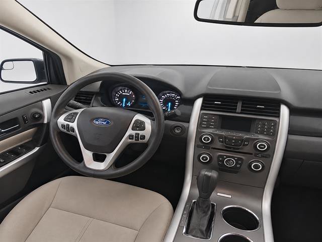 Used 2013 Ford Edge SE FWD image 19