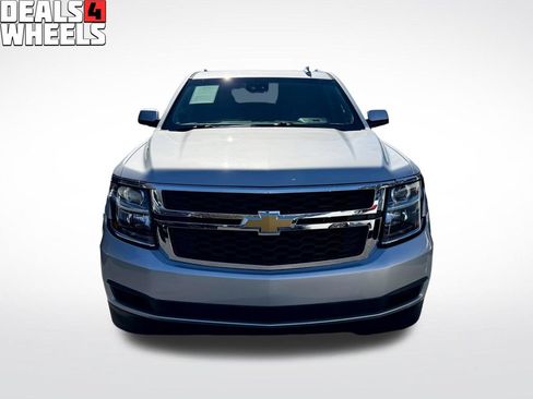 Used 2019 Chevrolet Suburban LT AWD/4WD image 2