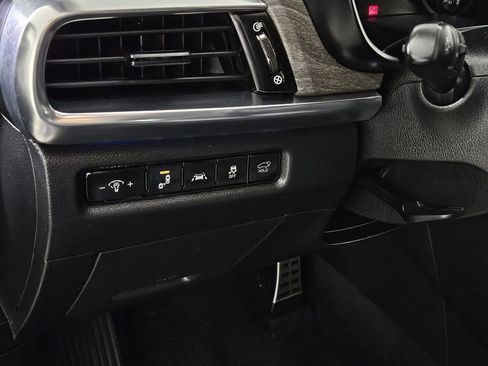 Used 2022 Kia Telluride SX w/ SX Prestige Package AWD/4WD image 22