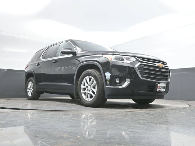 Used 2019 Chevrolet Traverse LT AWD/4WD image 45