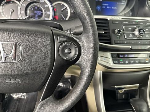 Used 2015 Honda Accord EX image 13