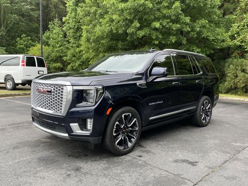 Used 2023 GMC Yukon Denali RWD image 5