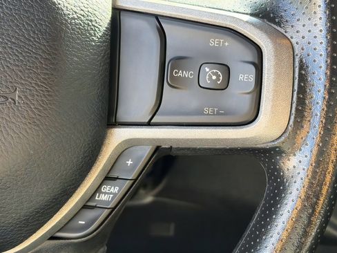 Used 2024 RAM 2500 Tradesman w/ Chrome Appearance Group AWD/4WD image 20