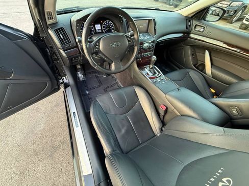 Used 2012 INFINITI G37 Convertible w/ Premium Pkg RWD image 15