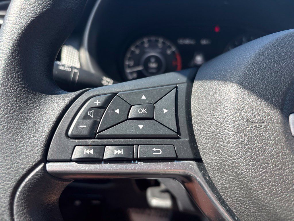 Certified 2023 Nissan Kicks SV FWD image 19