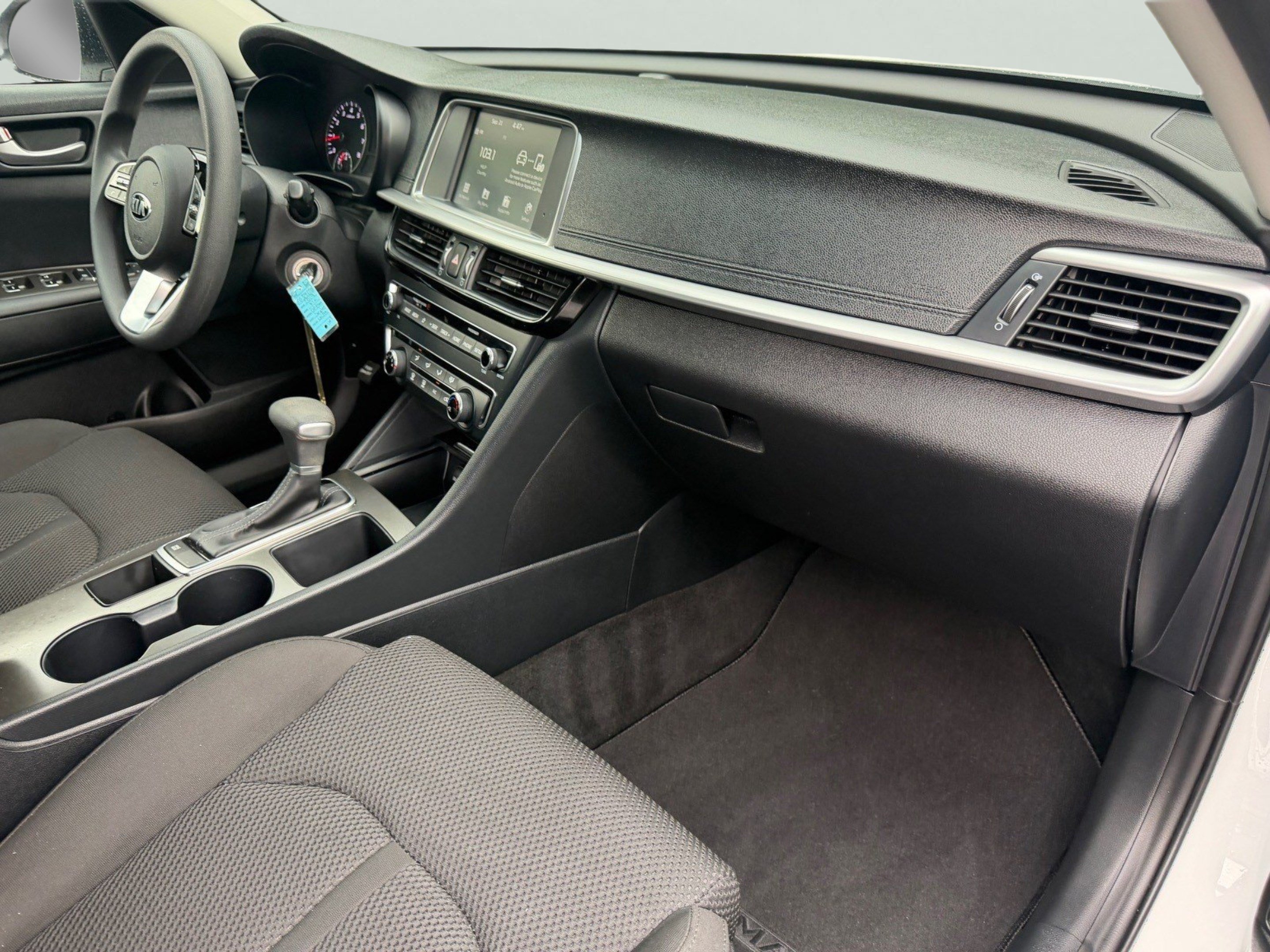 Used 2019 Kia Optima LX FWD image 18