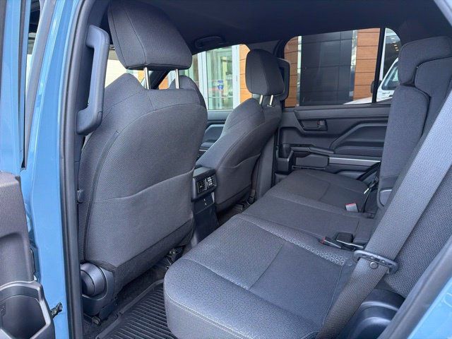 Used 2026 Toyota 4Runner SR5 AWD/4WD image 17