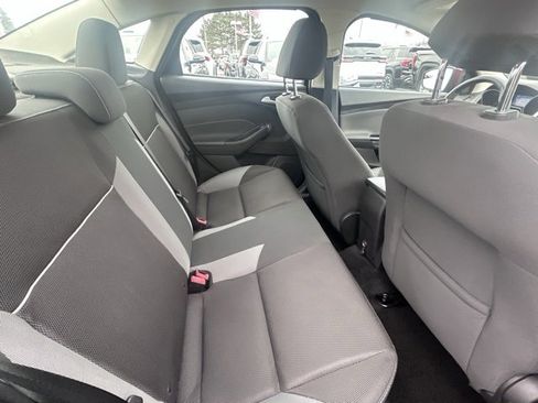 Used 2014 Ford Focus SE image 14