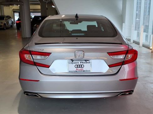 Used 2022 Honda Accord Sport image 5