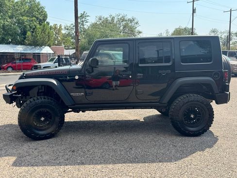 Used 2010 Jeep Wrangler Unlimited Rubicon AWD/4WD image 4