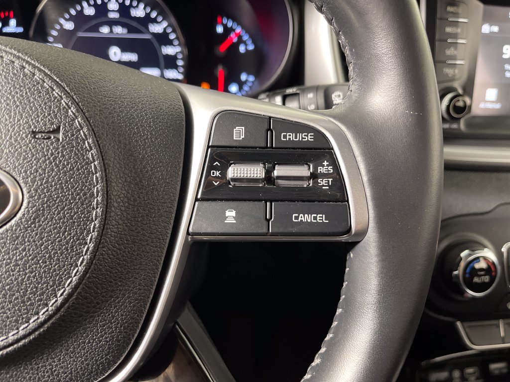 Used 2020 Kia Sorento EX AWD/4WD image 29