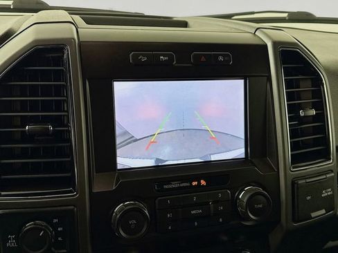 Used 2020 Ford F150 XLT w/ Equipment Group 302A Luxury image 14