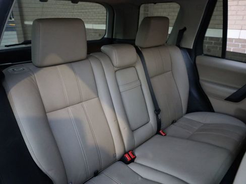 Used 2012 Land Rover LR2 HSE image 24