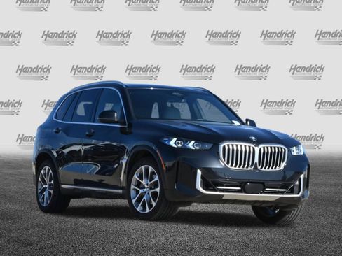Used 2025 BMW X5 xDrive40i AWD/4WD image 2