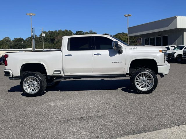 Used 2023 Chevrolet Silverado 3500 High Country w/ Z71 Off-Road Package AWD/4WD image 2