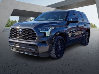 Used 2023 Toyota Sequoia Platinum video 3