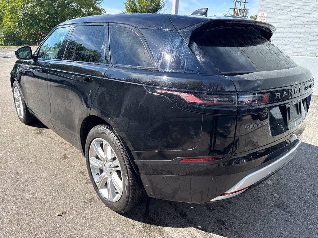 Used 2025 Land Rover Range Rover Velar S AWD/4WD image 3