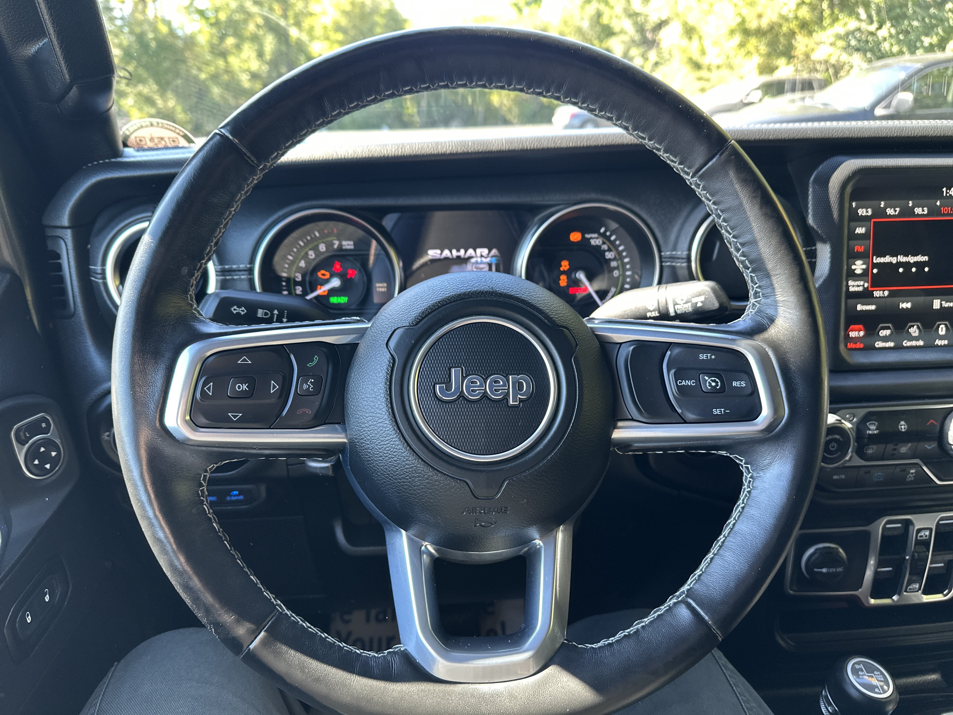 Used 2021 Jeep Wrangler Unlimited Sahara w/ Cold Weather Group AWD/4WD image 12