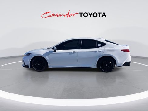 Certified 2025 Toyota Camry SE w/ Convenience Package image 5