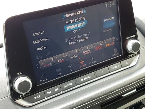 Used 2021 Nissan Rogue S FWD image 13