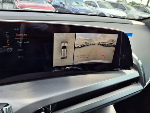 New 2026 Cadillac Vistiq Luxury image 32