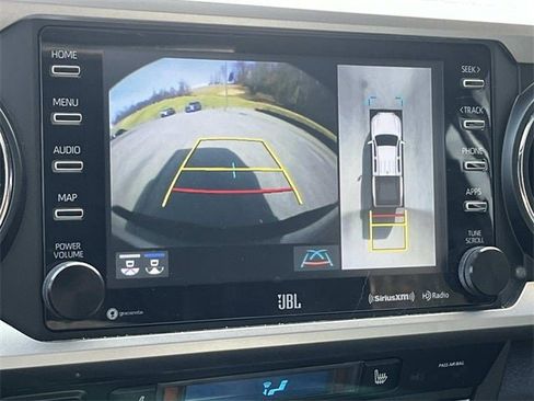 Used 2020 Toyota Tacoma Limited image 36