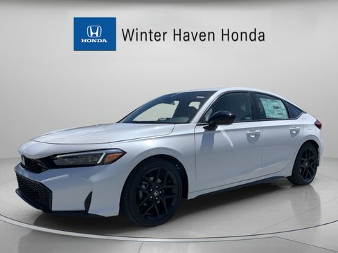 Used 2025 Honda Civic Sport image 2