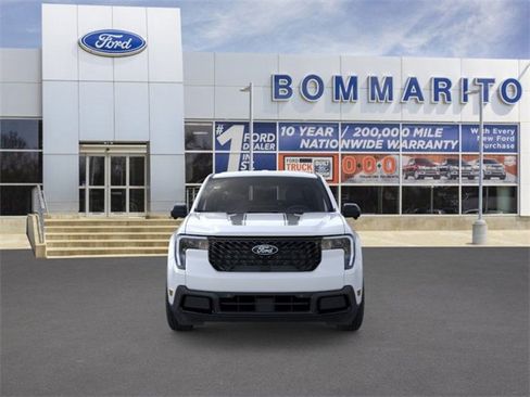 New 2025 Ford Maverick Lariat w/ Black Appearance Package image 6