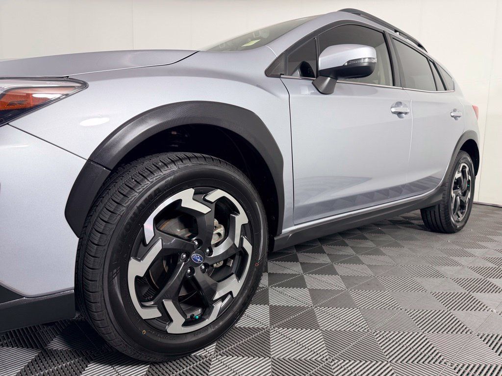 Used 2022 Subaru Crosstrek 2.5i Limited w/ Moonroof Package 2 AWD/4WD image 19