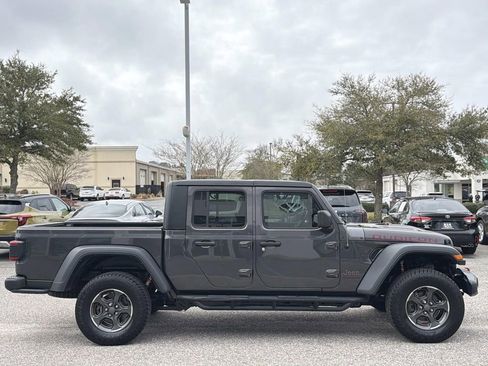 Used 2022 Jeep Gladiator Rubicon w/ LED Lighting Group AWD/4WD image 4